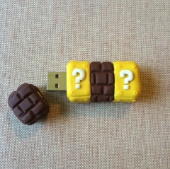 Mario Bricks USB cover (cap off)